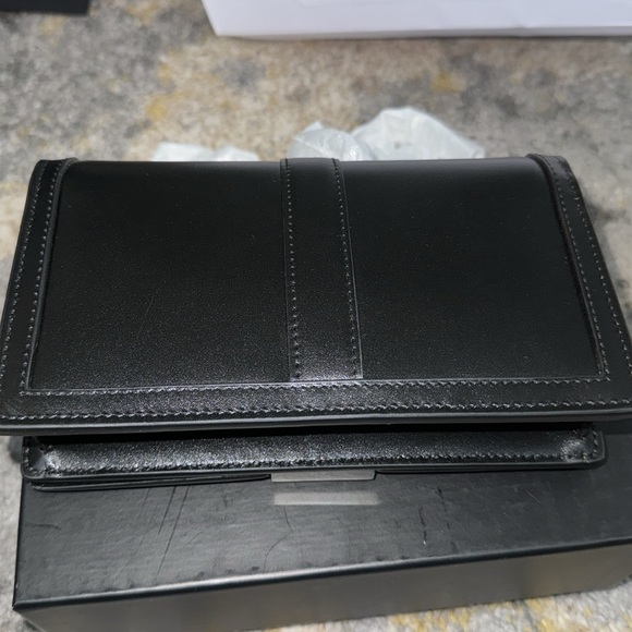 Versace
Greca Goddess mini bag - Picture 2 of 9